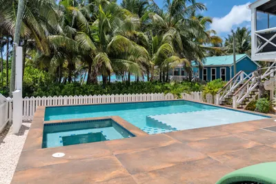 Seaview Retreat, 🇧🇿 Belize