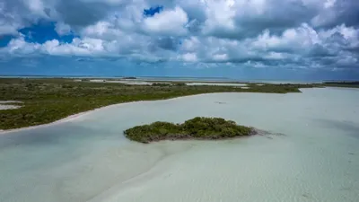 Secret Beach Private Island, 0.41 Acres, 🇧🇿 Belize