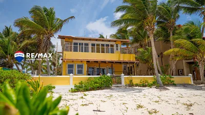Casa De Bonita | Belize Beachfront Home for Sale on Ambergris Caye, 🇧🇿 Belize