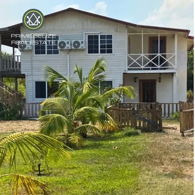 PH0072 – Two Residential homes off grid – Selena Village 5 miles to Spanish lookout, 🇧🇿 Belize