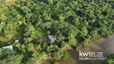 Spectacular Riverfront Property on Belize River, 🇧🇿 Belize