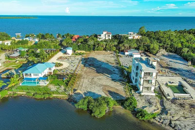 1027 – Prime Waterfront Development Land in Belize, 🇧🇿 Belize