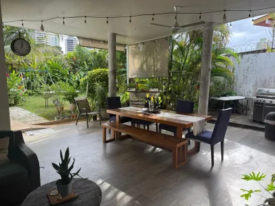 4-Bedroom House with Pool for Sale in El Carmen, 🇵🇦 Panama