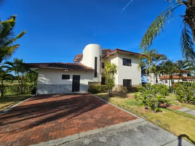 Ocean View 3BR Home with Pool in Gated Pedasí Community | $435,000, 🇵🇦 Panama