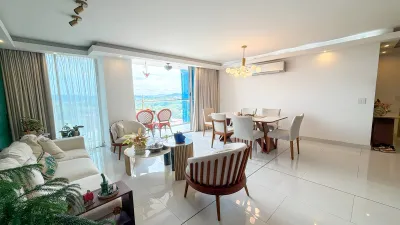 El Cangrejo Apartment with Canal Views | 129 m² at PH Velure, $300,000, 🇵🇦 Panama
