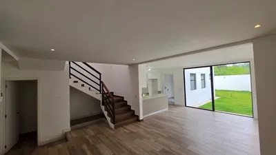Venta casa en Portal del Bosque IV | Km 22.5 Carr. El Salvador (B) |, 🇬🇹 Guatemala