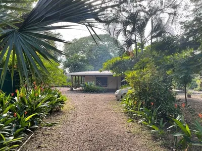 Terreno de 2,600 metros con dos casas: House in Belen, Guanacaste, 🇨🇷 Costa Rica