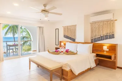 Beachfront Luxury Mixed Use Multi-Unit Residence, 🇨🇷 Costa Rica