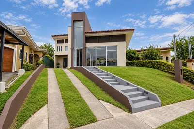 House For Sale in La Guácima, 🇨🇷 Costa Rica
