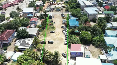 PL0003 – ONLY ROAD TO BEACH IN PLACENCIA VILLAGE, 🇧🇿 Belize