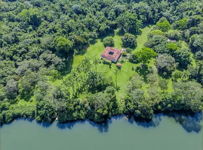 Stunning 14.333 Acre water front property on the Sittee River, with 700 feet of frontage, 🇧🇿 Belize