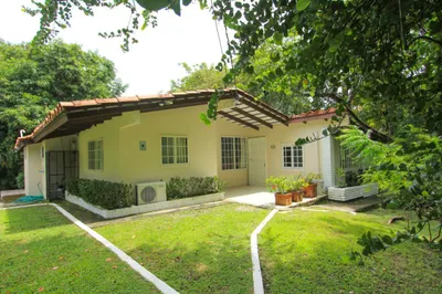 Casa Venta | AVENIDA LAS ACACIAS, CORONADO, Panamá Oeste, 🇵🇦 Panama