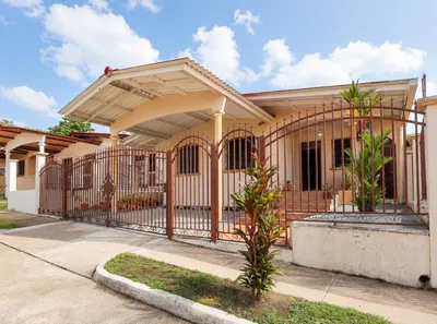 Casa Venta | URBANIZACION BRISAS DEL GOLF, Panamá, 🇵🇦 Panama
