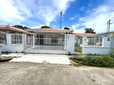 Casa Venta | RESIDENCIAL QUINTAS DE NUEVO ARRAIJAN, Panamá Oeste, 🇵🇦 Panama