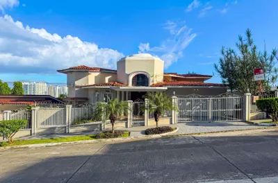 Casa Venta | URBANIZACION DOS MARES BELTANIA, Panamá, 🇵🇦 Panama