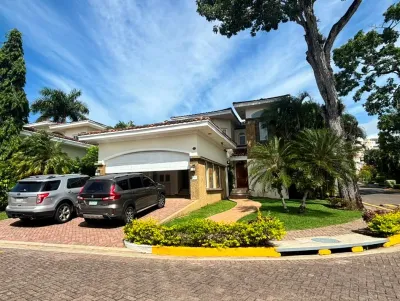 House for rent/sale in Tucan Country Club, 🇵🇦 Panama